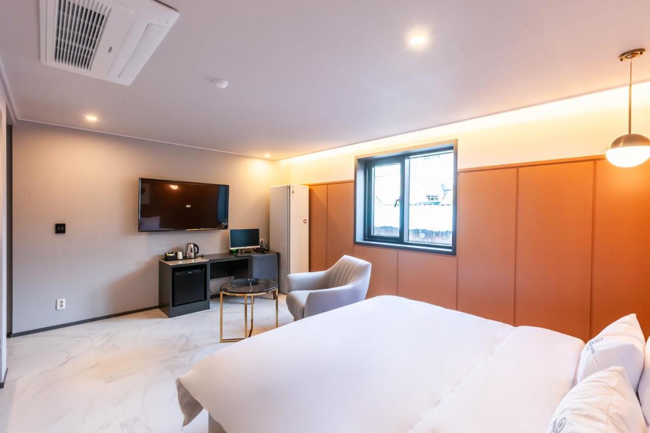 Browndot Hotel Sasang Renecite Busan Exterior foto